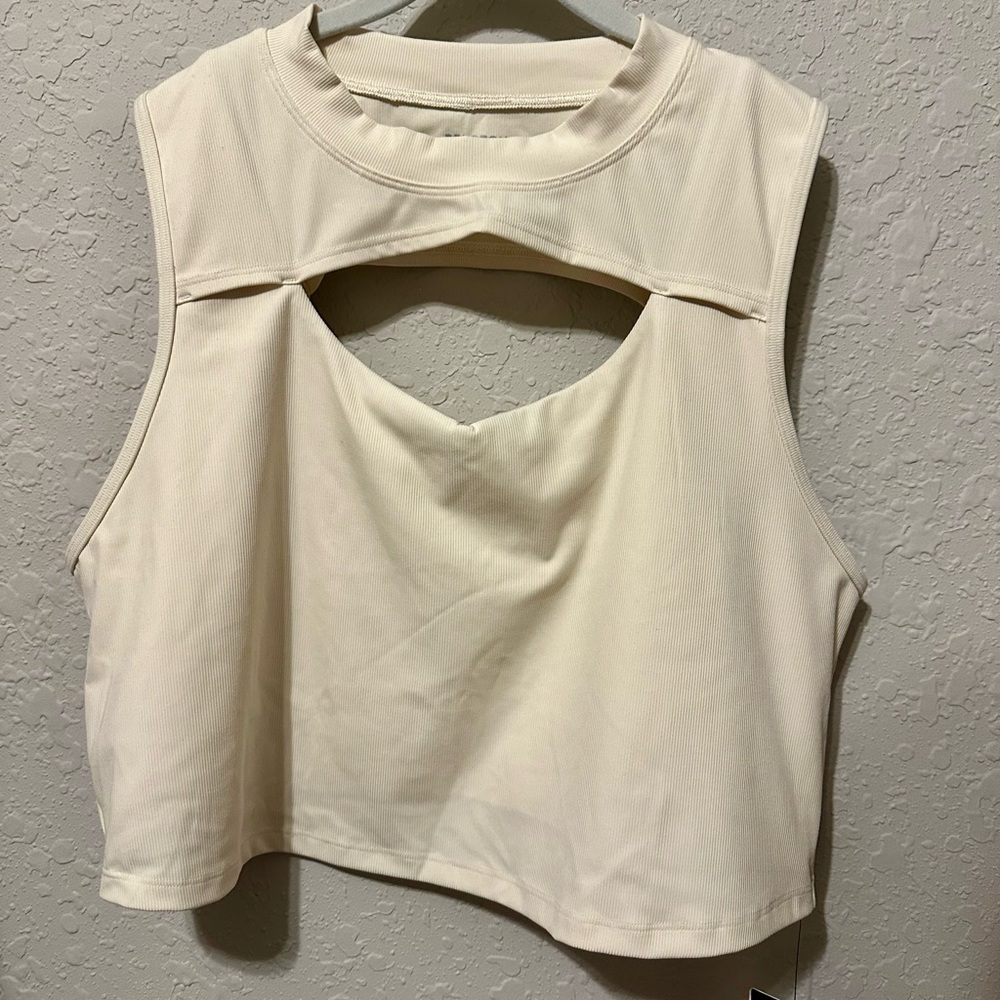 Peloton Cadent Rib Mock Neck Cutout Bra